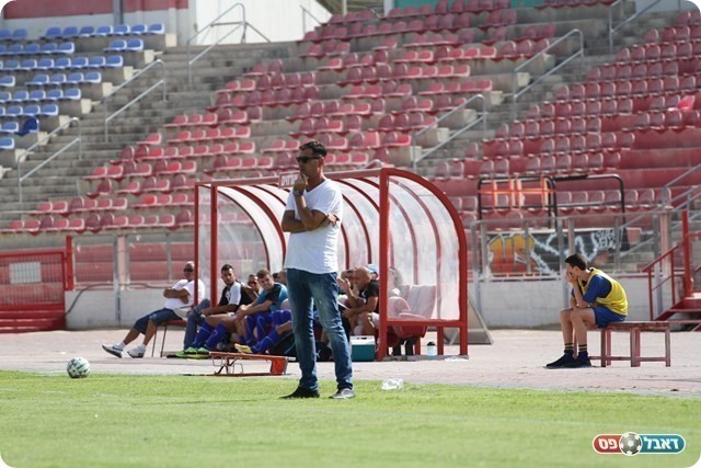 "יהיה קשה להמשיך ככה". אבי בוחבוט, מאמן ב"ש (עבדאללה אזברגה)